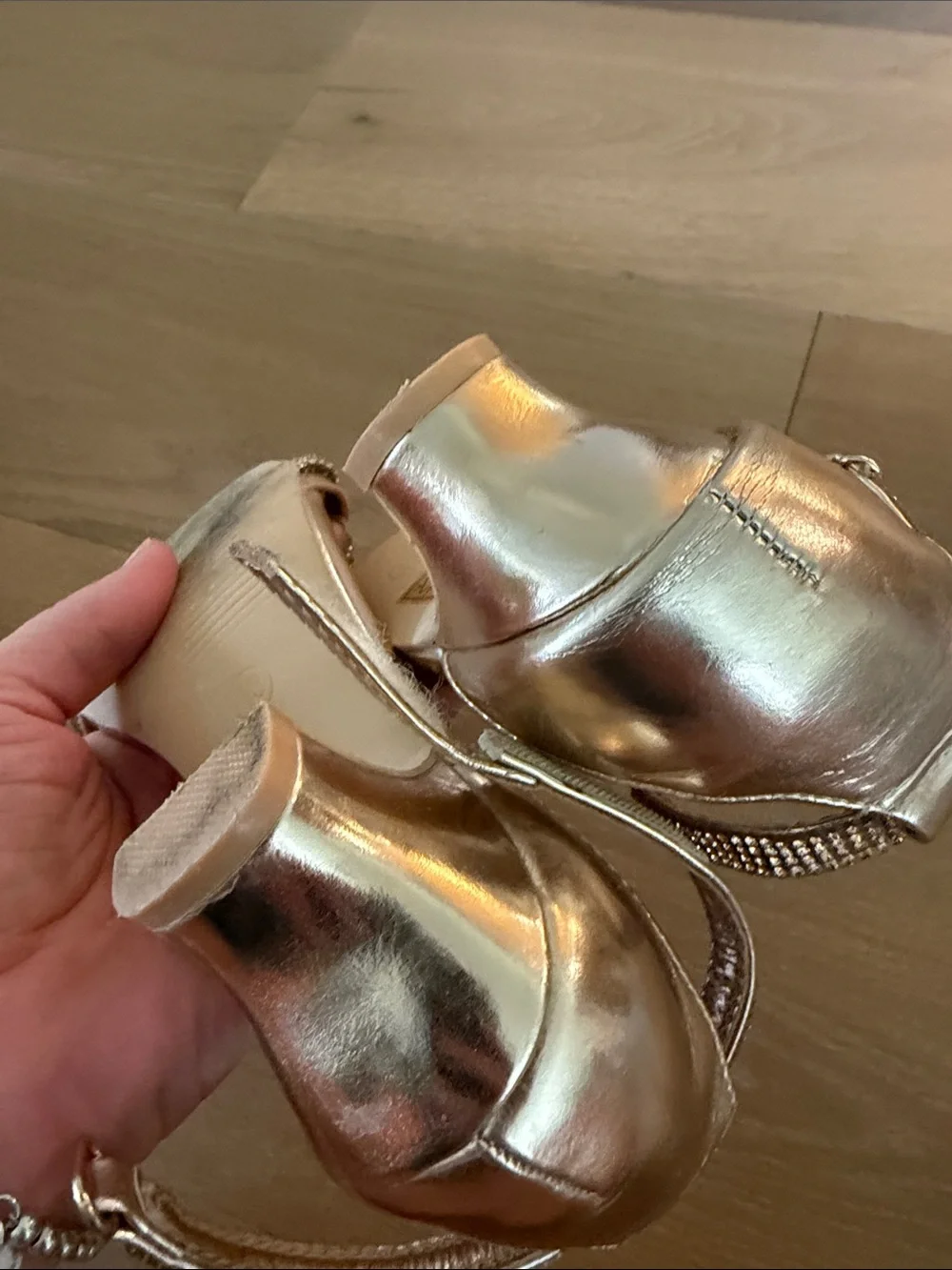 Elegant Metallic Rose Gold Heeled Sandals with Decorative Knot